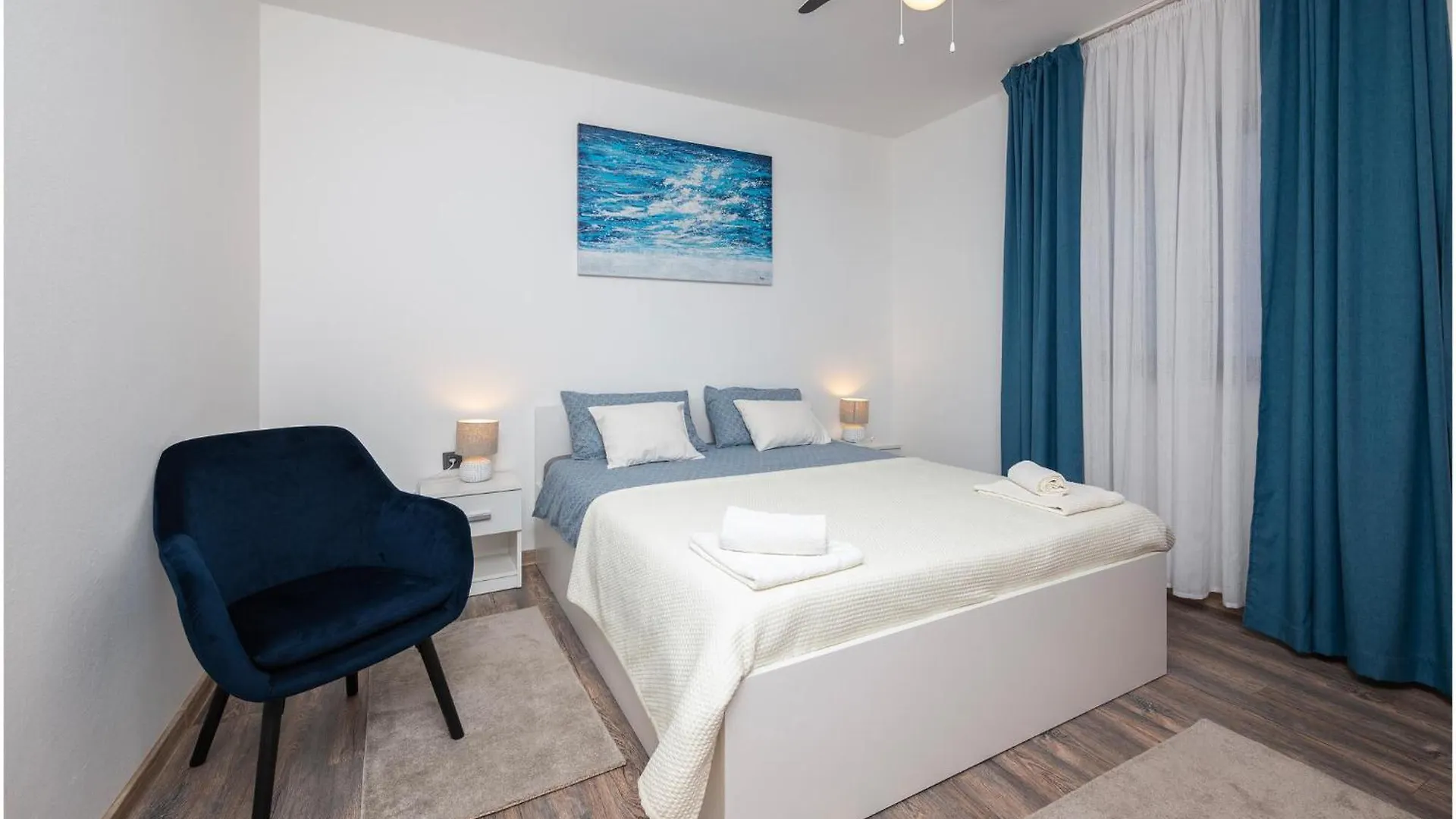 Nice Apartment In Pula With Kitchen